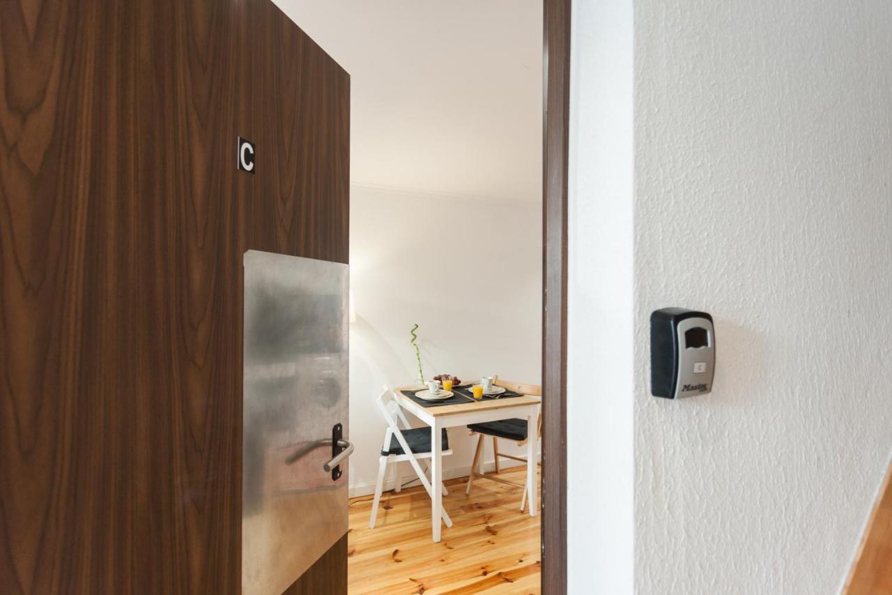 Apartments Center Castelo Lisboa Dış mekan fotoğraf