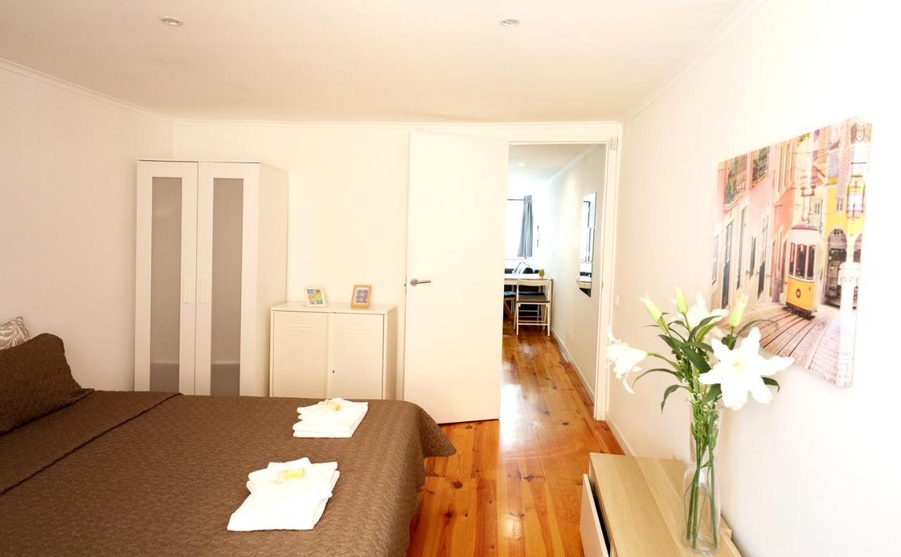 Apartments Center Castelo Lisboa Dış mekan fotoğraf