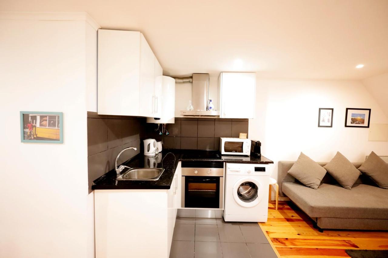 Apartments Center Castelo Lisboa Dış mekan fotoğraf