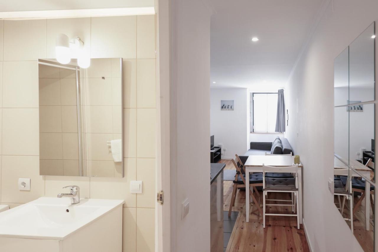 Apartments Center Castelo Lisboa Dış mekan fotoğraf