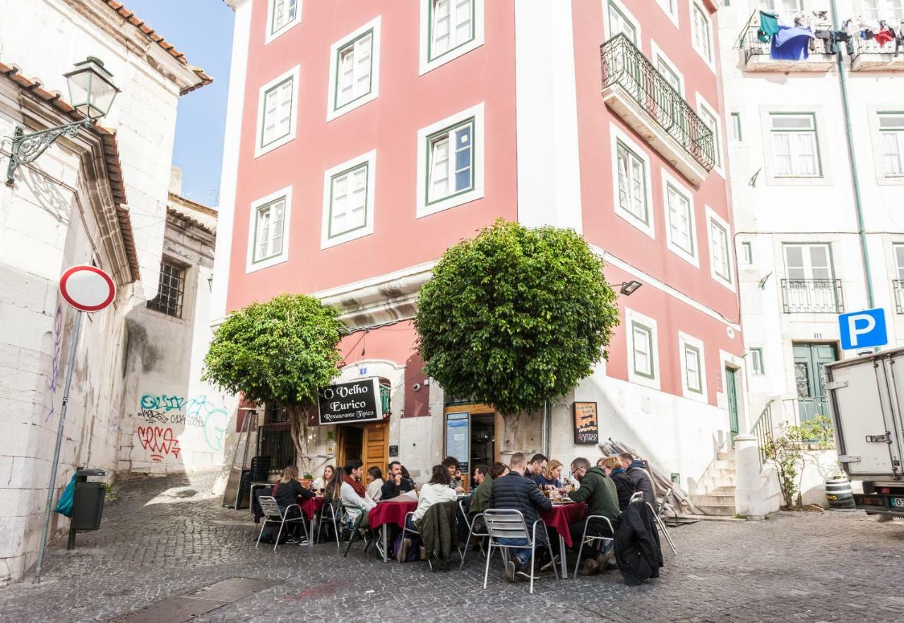 Apartments Center Castelo Lisboa Dış mekan fotoğraf