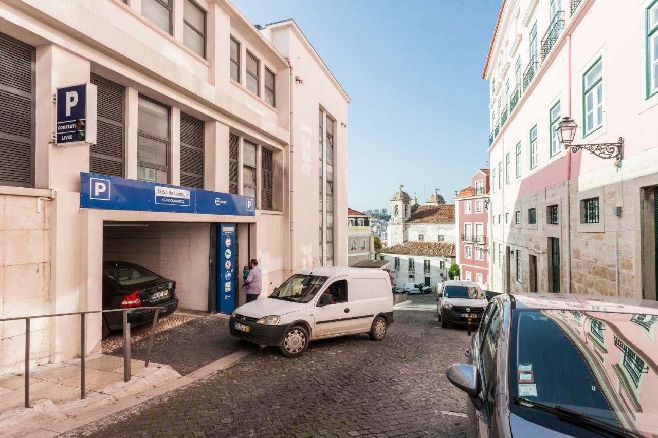 Apartments Center Castelo Lisboa Dış mekan fotoğraf